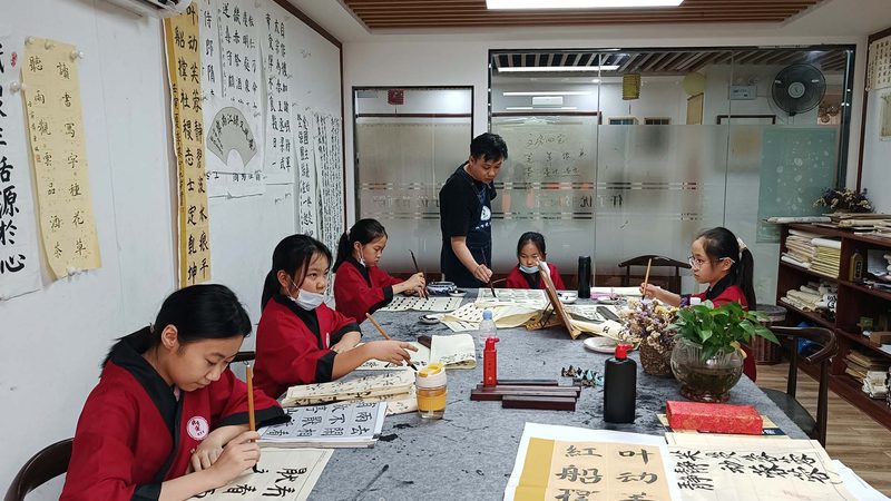 消防工程师培训，网课与面授价格差异解析**