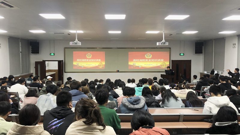 精讲班：夯实基础，系统学习